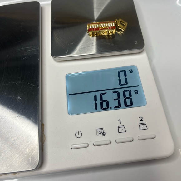 LOUIS VUITTON CABLE CAR 18KT GOLD & DIAMOND & SAPPHIRE CHARM PENDANT - Picture 5 of 12